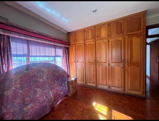 4 BEDROOM HOUSE FOR SALE IN RESERVOIR HILLS